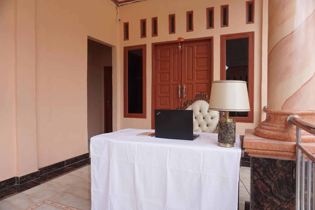 Oyo 2635 Ramos Inn Sinapuran Dış mekan fotoğraf